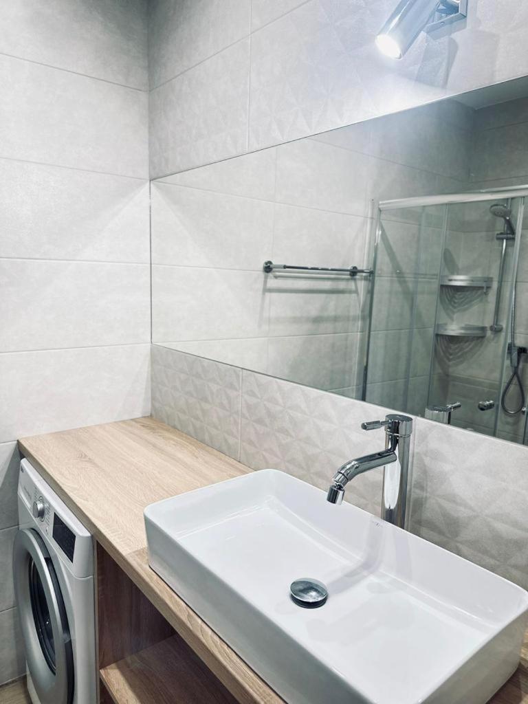 Spij W Kudowie Apartament I Pokoje Goscinne Kudowa-Zdrój Kültér fotó